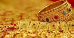 ৫ ঘণ্টার ব্যবধানে আবারও কমলো সোনার দাম