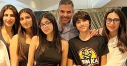 কারিশমার সন্তানদের মাসিক খরচ বন্ধ কেন?