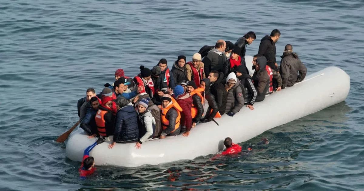 তুরস্ক উপকূলে নৌকা ডুবে ১৮ অভিবাসীর মৃত্যু