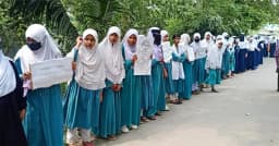 শিক্ষিকাকে অপহরণচেষ্টা : ছাত্রদল নেতাকে গ্রেফতারে আলটিমেটাম