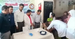 নেছারাবাদে হাম-রুবেলা টিকাদান শুরু, ২২,৯৭৩ শিশুকে সুরক্ষার লক্ষ্যমাত্রা