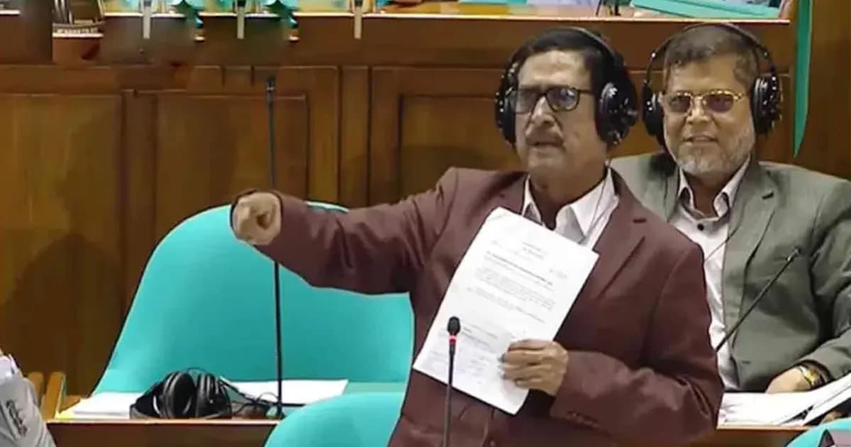 মুক্তিযুদ্ধের সঙ্গে গণআন্দোলনের তুলনা করা হলে মুক্তিযুদ্ধকে ছোট করা হয়