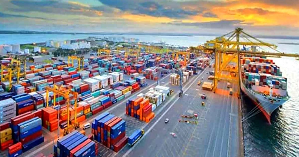 বন্দরে ৬ জাহাজ থেকে খালাস হচ্ছে জ্বালানি, পথে আরও ৪ জাহাজ