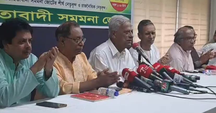 তিন মাসেই অবিশ্বাস নয়, সরকারকে সময় দেওয়ার আহ্বান ফারুকের