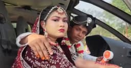 মায়ের ইচ্ছা পূরণে নববধূকে হেলিকপ্টারে করে ঘরে আনলেন ছেলে