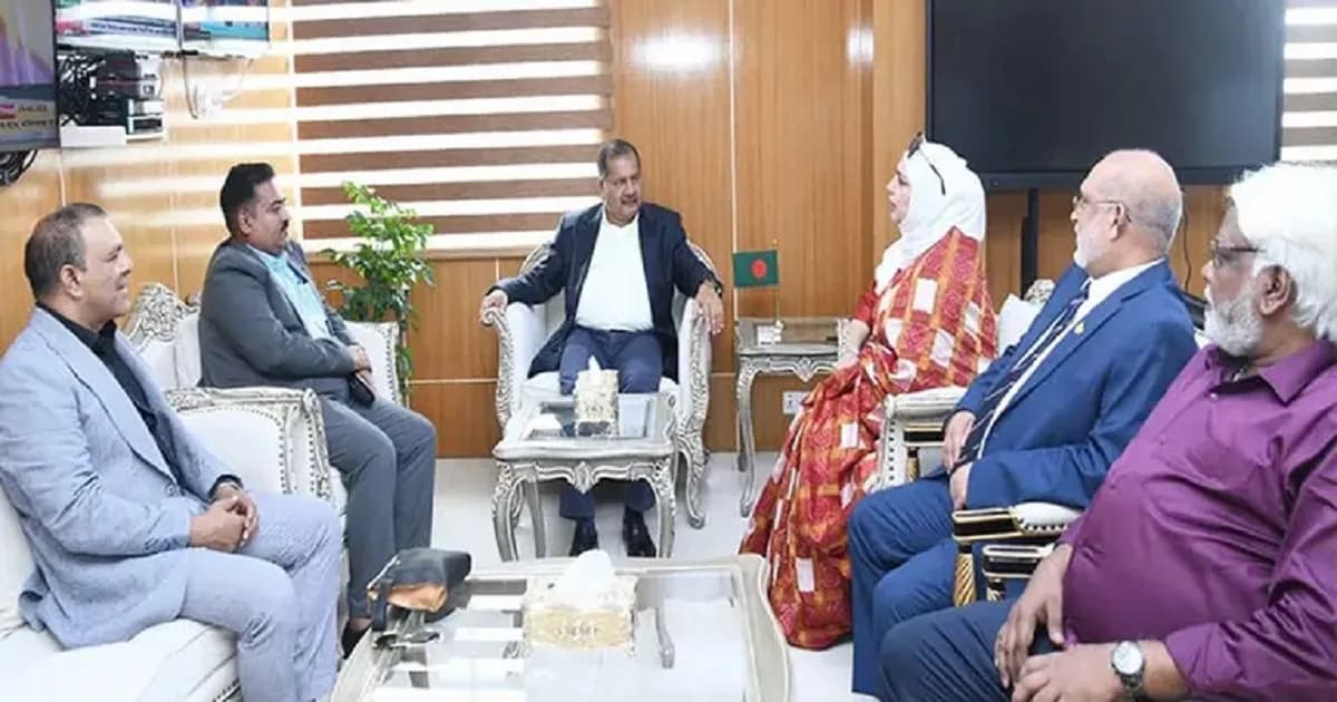 প্রবাসীদের অবদানে শক্তিশালী হচ্ছে অর্থনীতি: তথ্যমন্ত্রী