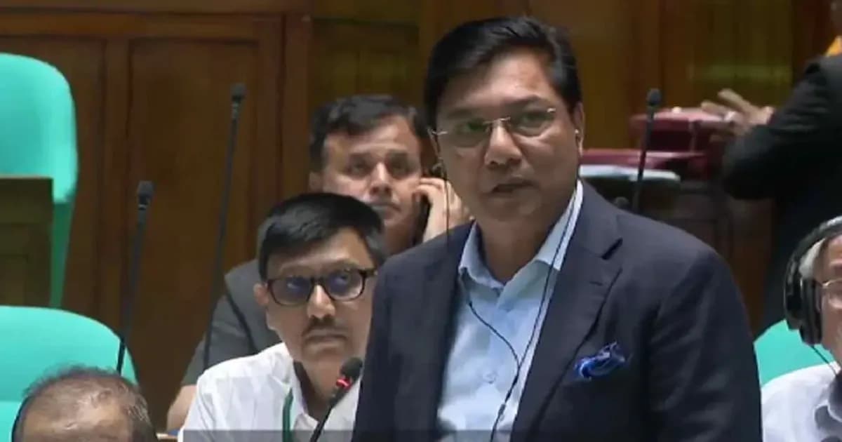 থার্ড টার্মিনালে আরও ৯০২ কোটি টাকা কেন, সংসদে ব্যাখ্যা দিলেন বিমানমন্ত্রী