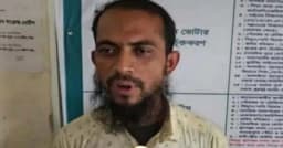 মরেও মরেননি, বাঁচার দাবিতে দপ্তরে দপ্তরে ঘুরছেন ইসমাইল