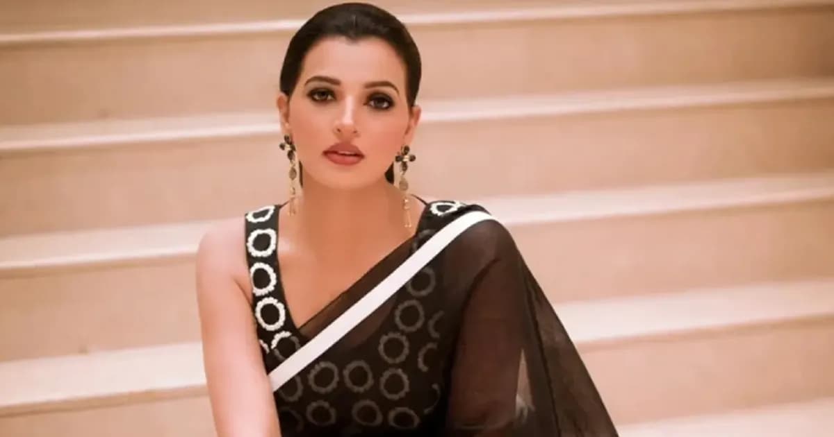দীর্ঘস্থায়ী সম্পর্কের গোপন রহস্য ফাঁস করলেন বর্ষা