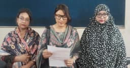 অসুস্থ পিতার জমি লিখে নিলেন ভাই! হকের দাবিতে তিন বোনের সংবাদ সম্মেলন