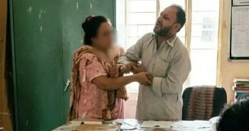 স্কুলে মারামারি: সেই শিক্ষক দম্পতির বিরুদ্ধে মামলা, বদলির সুপারিশ