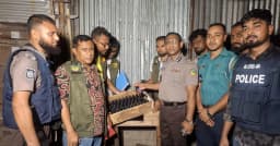 টঙ্গীতে আরফিনার মাদক সাম্রাজ্যে অভিযান, গ্রেফতার ৩