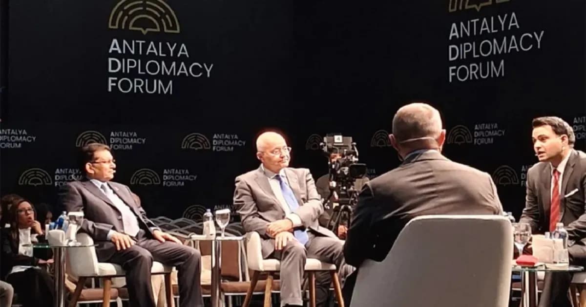 রোহিঙ্গা সংকটের স্থায়ী সমাধান রাখাইনেই: পররাষ্ট্রমন্ত্রী