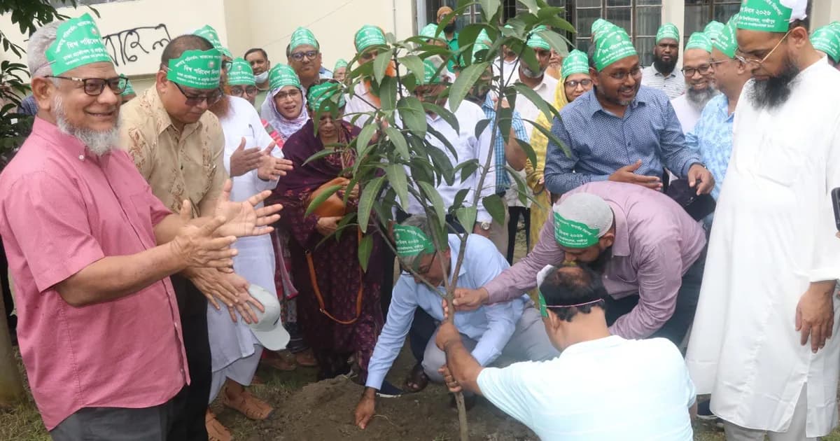 সবুজ ভবিষ্যতের বার্তা দিল ডুয়েট, বৃক্ষরোপণ ও জলবায়ু বিষয়ক আলোচনা