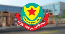 আন্দোলনকারীদের ছত্রভঙ্গ করতে আগ্নেয়াস্ত্র ব্যবহার করা হয়নি