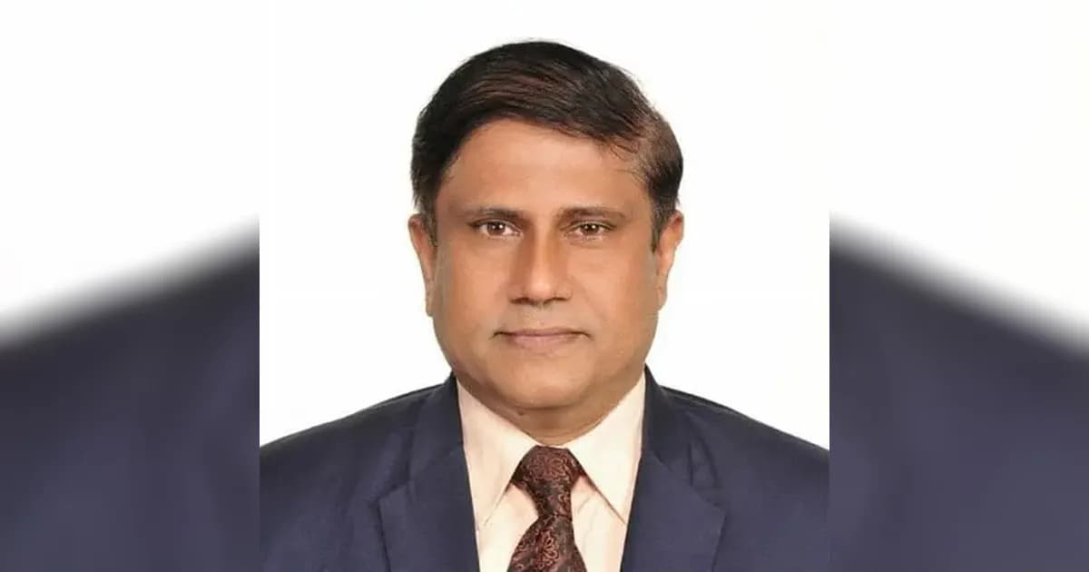 সশস্ত্র বাহিনী বিভাগের দায়িত্ব পেলেন শামছুল ইসলাম