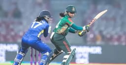 সহজ ম্যাচ কঠিন করে শেষ মুহূর্তে হাসল বাংলার বাঘিনীরা