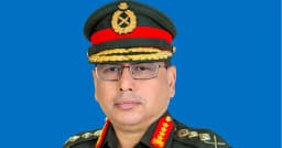 যুক্তরাষ্ট্র সফর শেষে দেশে ফিরলেন সেনাপ্রধান ওয়াকার-উজ-জামান