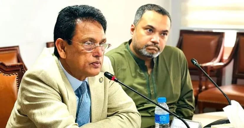 শিক্ষকদের ফেসবুক ব্যবহারে আসছে নতুন সার্বজনীন নীতিমালা