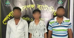 টেকনাফে সাবেক নারী কাউন্সিলরের বাড়িতে ৯০ হাজার ইয়াবাসহ আটক ৩