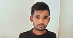 নেশার টাকার জন্য নিজ বাড়িতে আগুন দিলেন যুবক