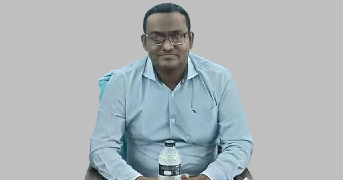 অনিয়মের মাস্টার উজিরপুর স্বাস্থ্য কর্মকর্তা ডা. মাইদুল বদলি