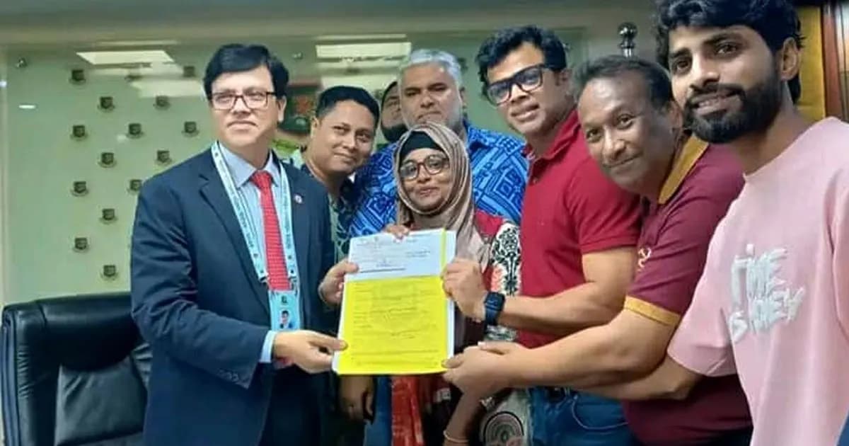 পদত্যাগ করে বিসিবি নির্বাচনের লড়াইয়ে রাজ্জাক