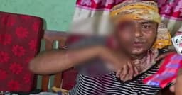 গভীর রাতে অভিযানে গিয়ে বিপাকে পুলিশ, ‘অন্তরঙ্গ’ অভিযোগে গণপিটুনি