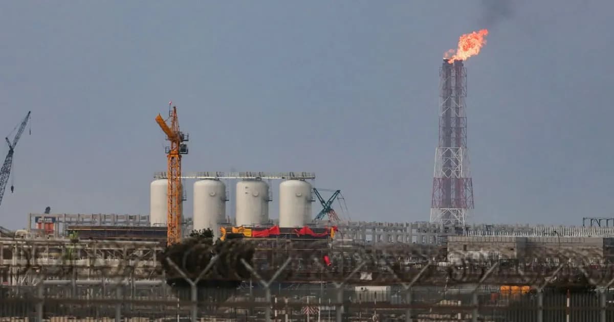 কাতারের বৃহত্তম শিল্পাঞ্চলে ইরানের হামলা