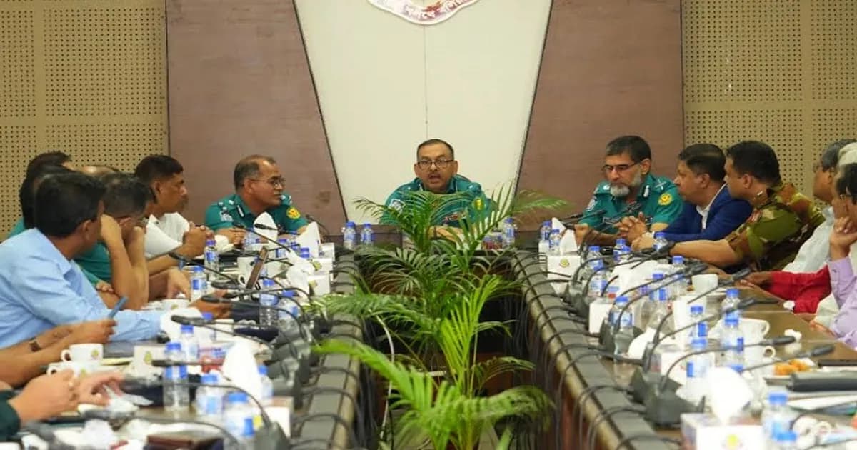 শারদীয় দুর্গাপূজা উৎসবমুখর পরিবেশে অনুষ্ঠিত হবে: ডিএমপি কমিশনার