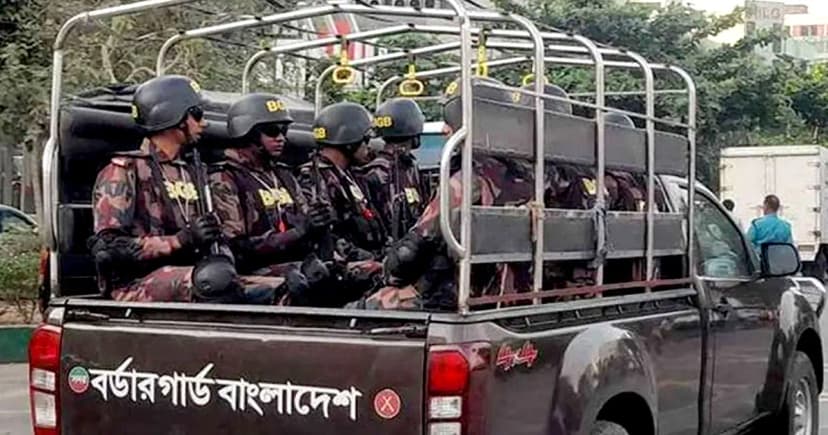 ঈদযাত্রা রাজধানীর গুরুত্বপূর্ণ পয়েন্টে বিজিবি মোতায়ন