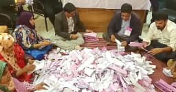 বরিশালে ভোট পড়েছে ৫৩ দশমিক ৬ শতাংশ