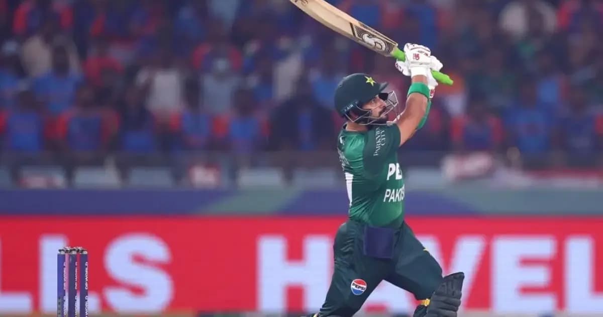 ফাইনালে ভারতীয় বোলারদের পাত্তাই দিচ্ছে না পাক ব্যাটাররা