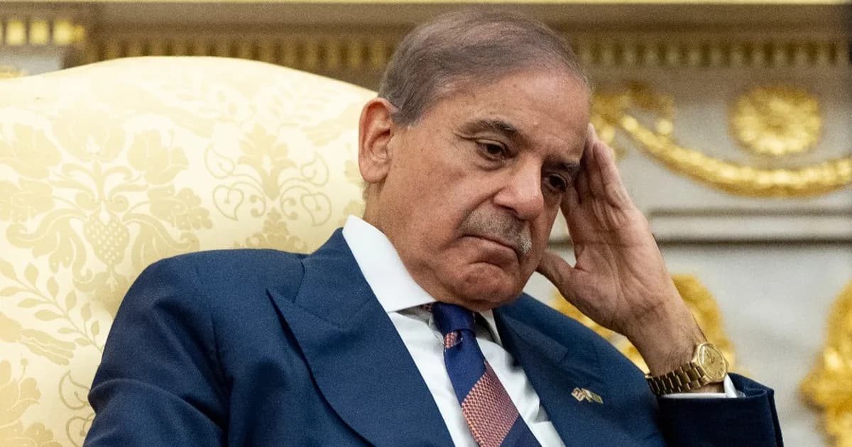 ইরানের সিদ্ধান্তের জন্য এখনও অপেক্ষায় পাকিস্তান