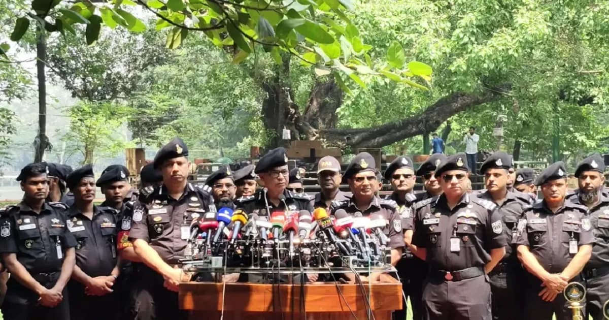 নববর্ষ ঘিরে শঙ্কা নেই, সর্বোচ্চ নিরাপত্তায় দেশ: র‍্যাব ডিজি