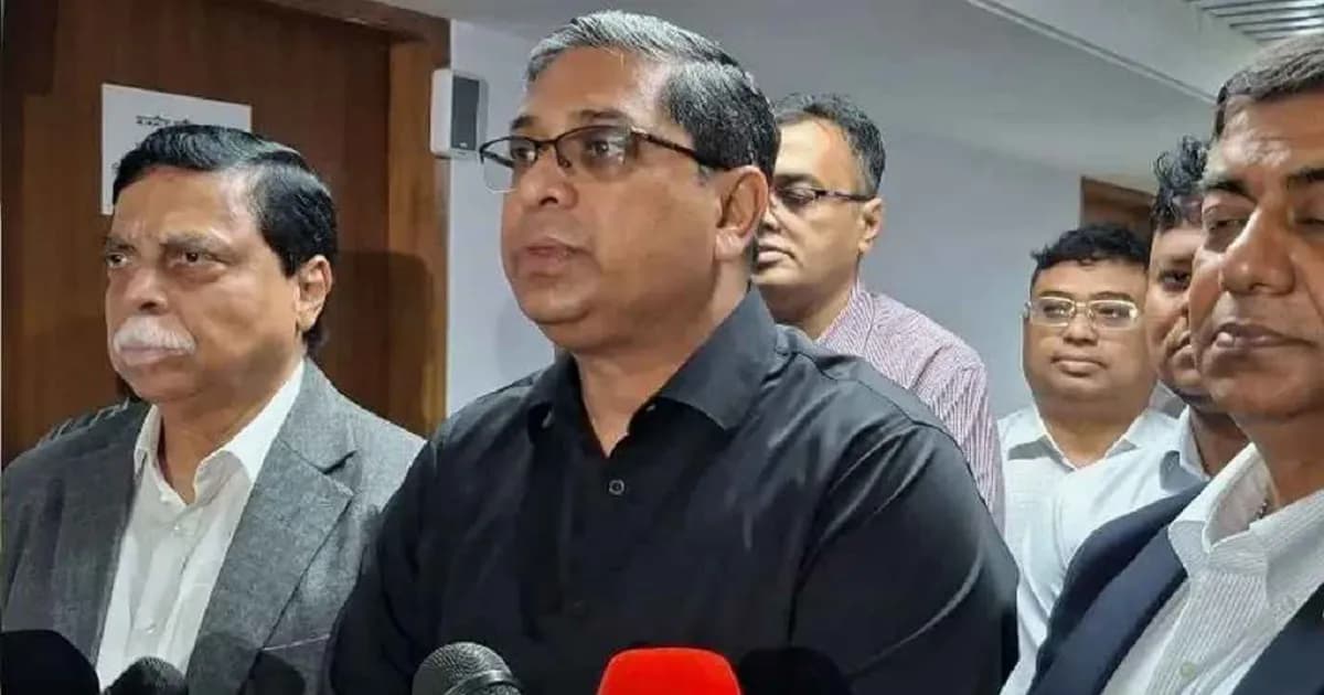 ৬ মাসে মালয়েশিয়ায় যাবেন ২ লাখ বাংলাদেশি শ্রমিক: মীর শাহে আলম