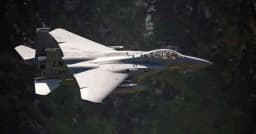 আরও একটি মার্কিন এফ-১৫ যুদ্ধবিমান ভূপাতিতের দাবি ইরানের