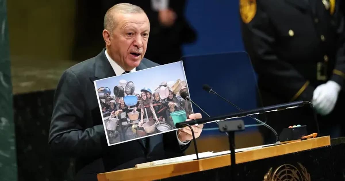 জাতিসংঘে গাজার ক্ষুধার্ত মানুষের ছবি দেখালেন এরদোয়ান