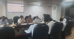 এবার বাড়তে পারে ভাড়া, বৈঠকে বসেছে বাস মালিক ও বিআরটিএ