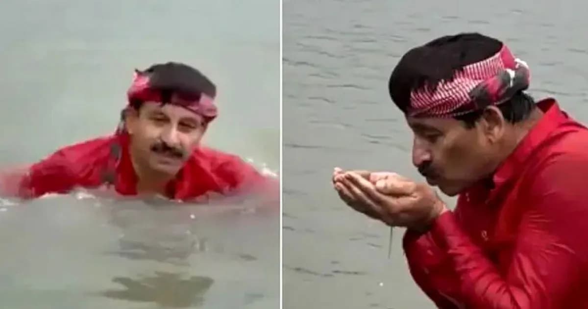 নদীতে ডুব দিয়ে পানি খাওয়ার পর যমুনাকে ‘দূষণমুক্ত’ বললেন বিজেপি নেতা