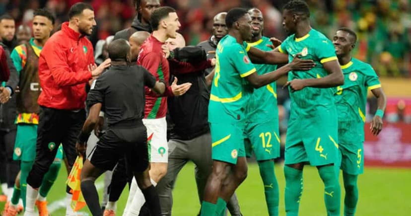 আদালতের রায়ে সেনেগালের ট্রফি এখন মরক্কোর