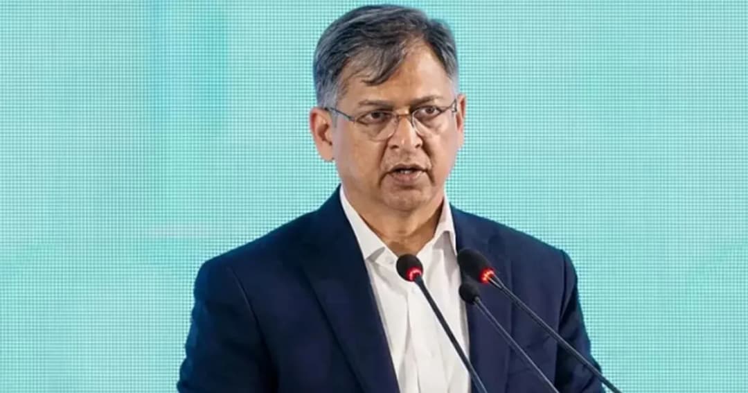 জুলাই কার, এই বিতর্ক করলে জুলাই কারও থাকবে না