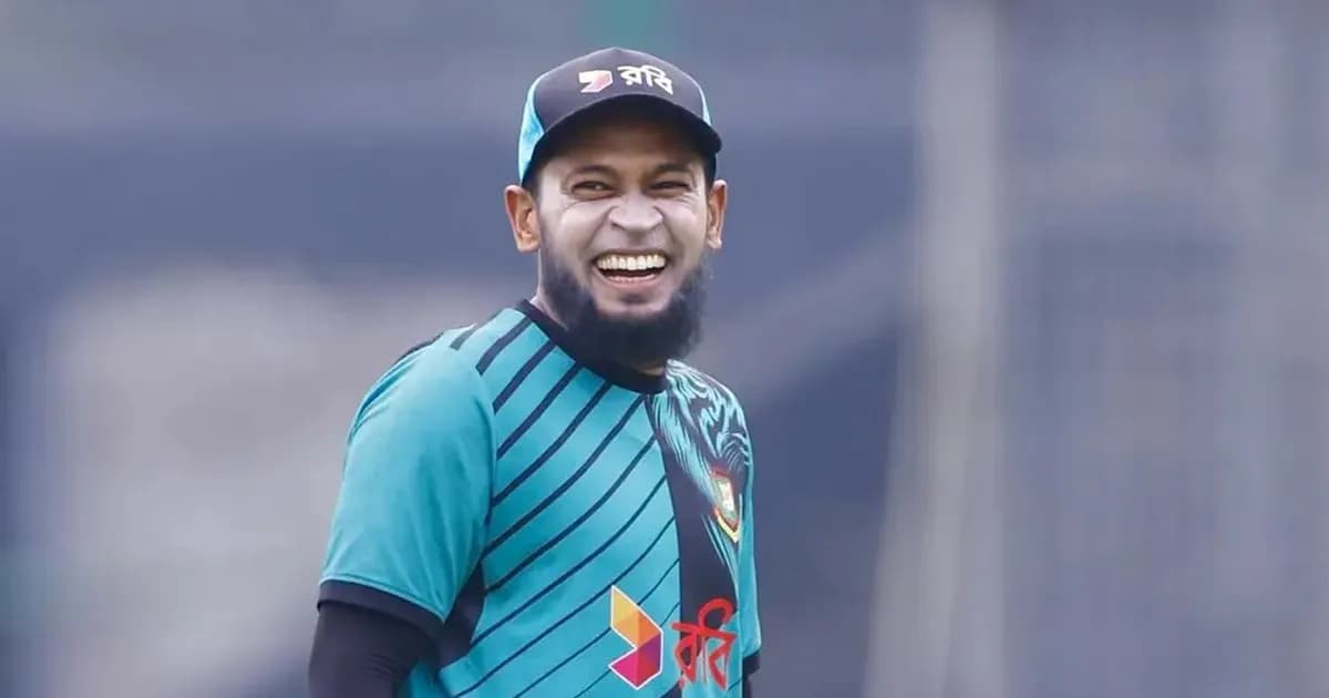 মুশফিকুর রহিমকেও কোচিংয়ে আনতে চায় বিসিবি