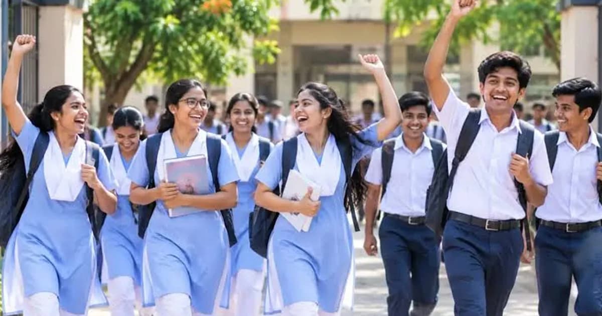 দুর্গাপূজায় শিক্ষাপ্রতিষ্ঠানে লম্বা ছুটি, কোথাও টানা ১৬ দিন
