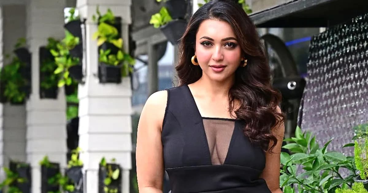 ন্যায়বিচার চেয়ে আদালতের দ্বারস্থ কৌশানি!