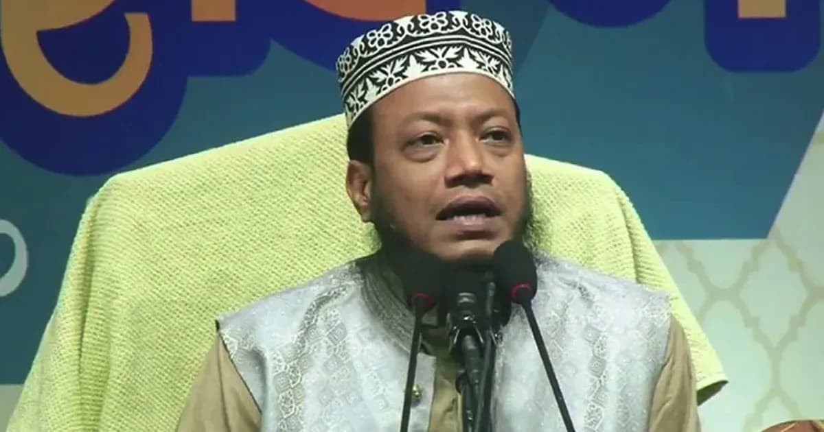 সিরাজগঞ্জে আমির হামজার বিরুদ্ধে শত কোটি টাকার মানহানির মামলা