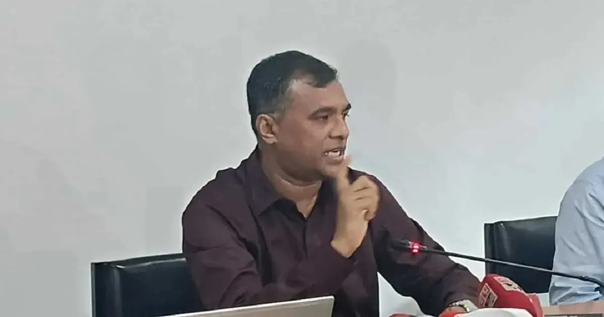 ‘জ্বালানি তেল নিয়ে উদ্বেগের কারণ নেই, পর্যাপ্ত মজুত রয়েছে’