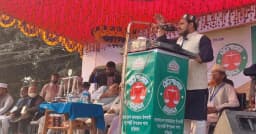 দাঁড়িপাল্লাকে সমর্থন দিয়ে ভোটের মাঠ ছাড়লেন ট্রাকের প্রার্থী