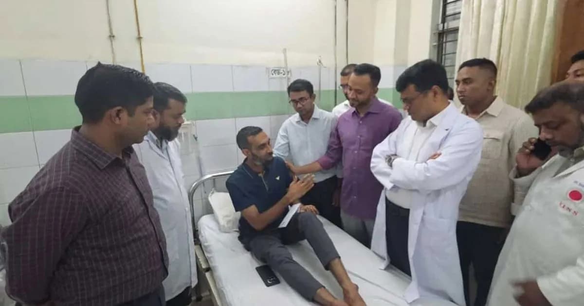 খুলনার অসুস্থ সাইফুলের চিকিৎসার দায়িত্ব নিলেন প্রধানমন্ত্রী