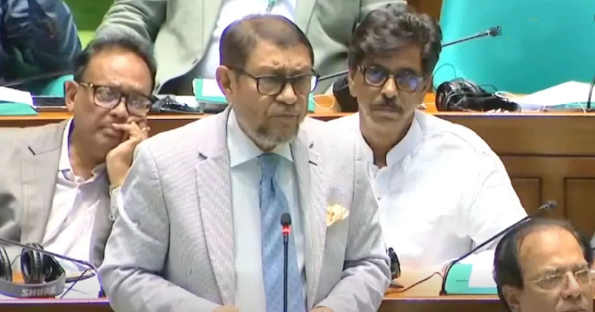 জলাতঙ্কের ভ্যাকসিনের কোনো সংকট হবে না: স্বাস্থ্যমন্ত্রী